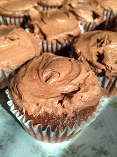 Simple chocolate frosting 8