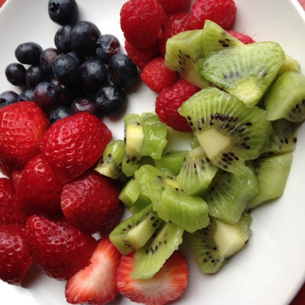 Quick and Easy Fruit Pizza | The Gingham Apron