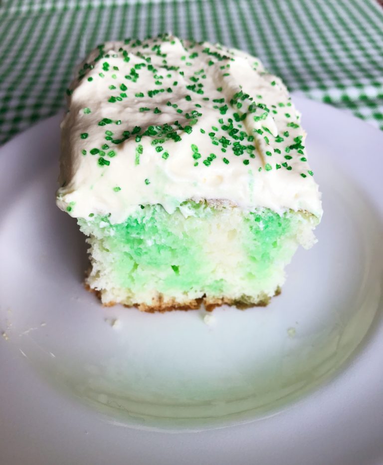 St. Patrick's (Jell-O Poke) Cake! | The Gingham Apron