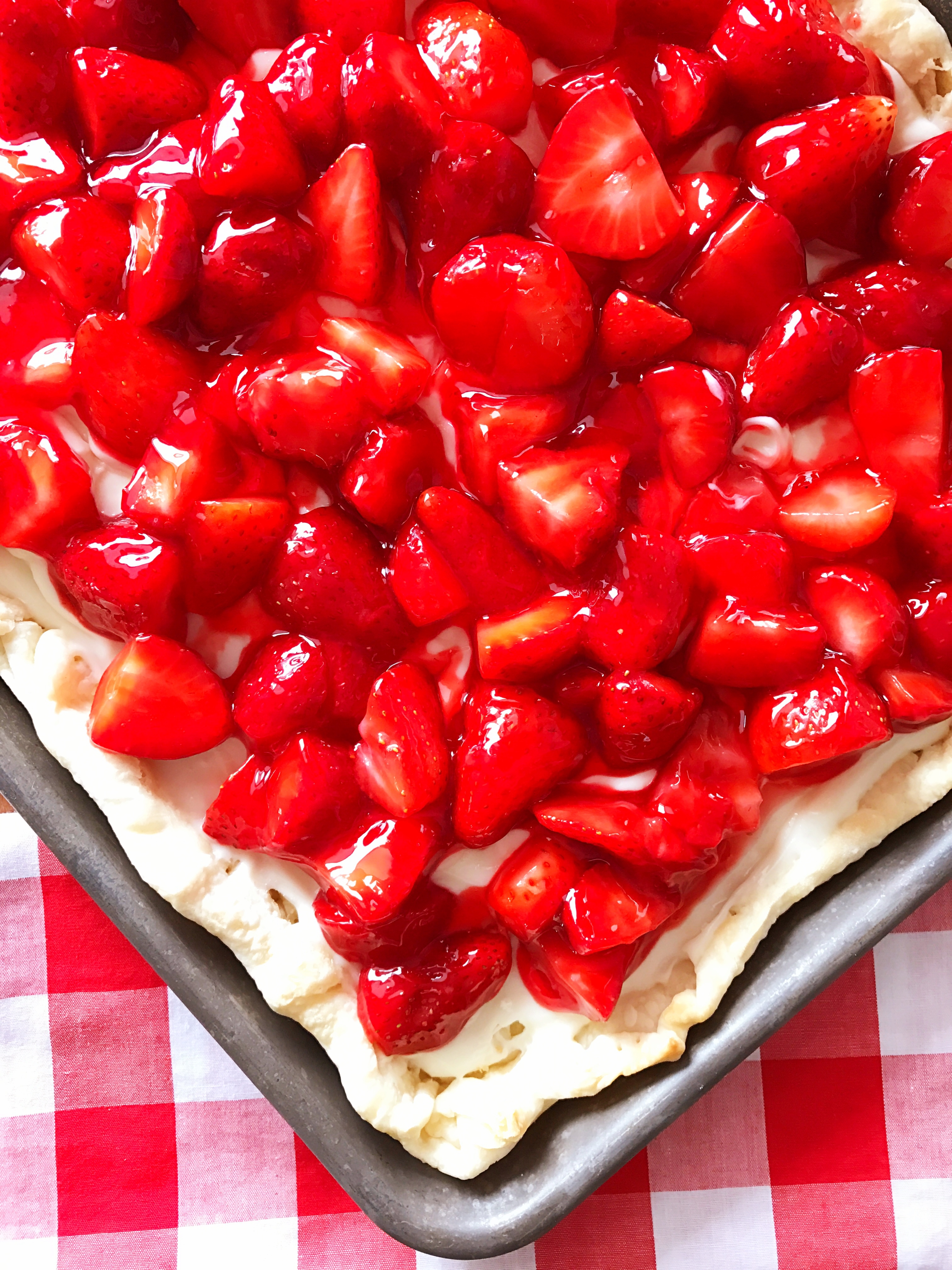 Strawberry Cream Cheese Slab Pie The Gingham Apron