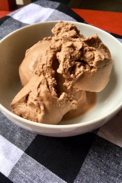 Keto (Low-Carb) Chocolate Ice Cream