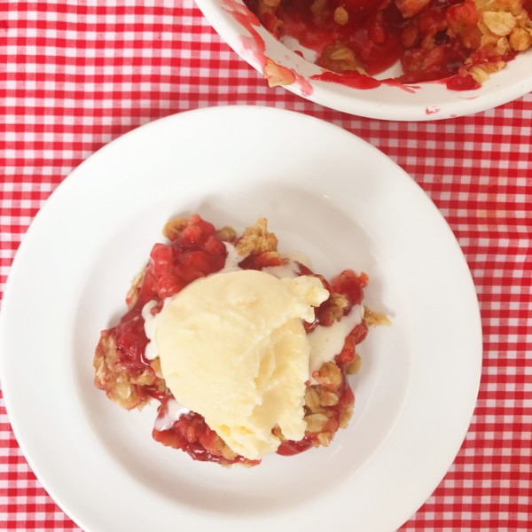 simple cherry crumble